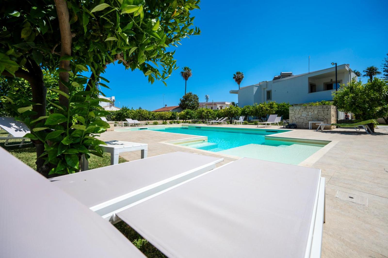 Villa Venera Fontane Bianche Charme Apartments Kültér fotó